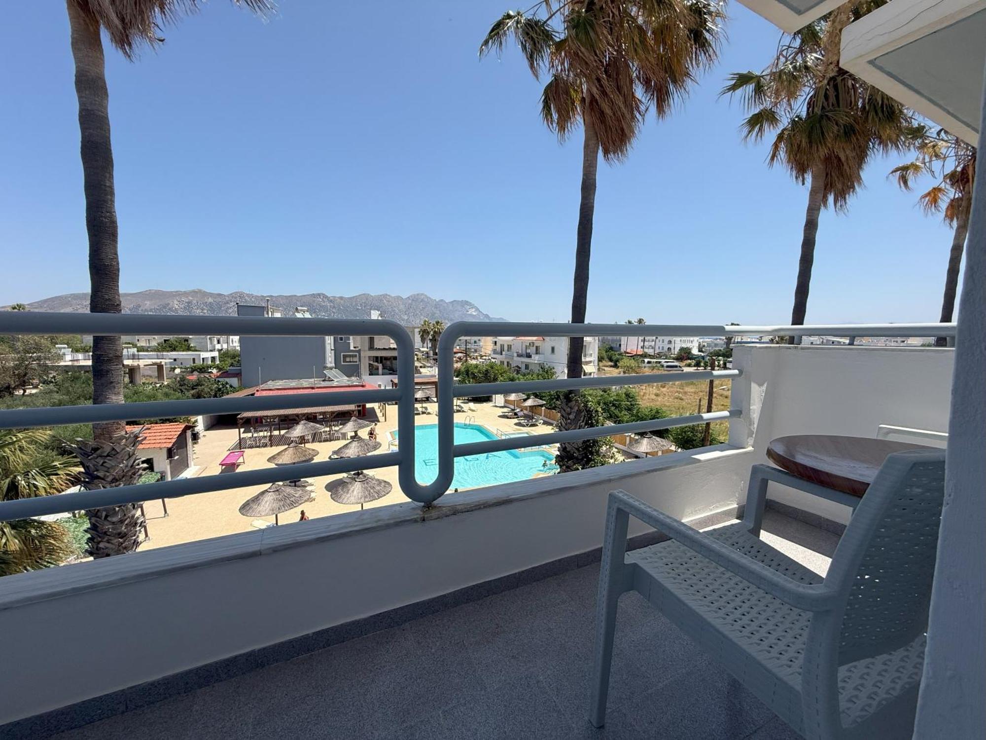 Deluxe Double or Twin Room Pool View,1679606448:JPEG