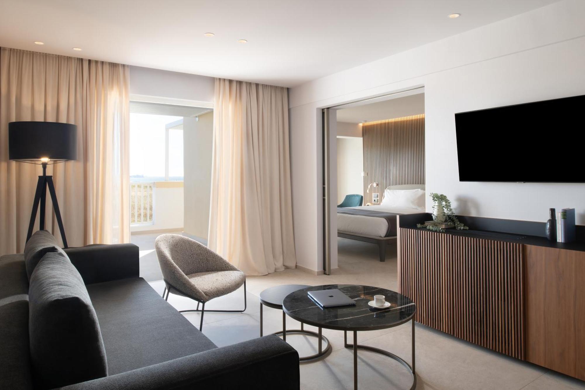 Deluxe Suite,1710390703:JPEG