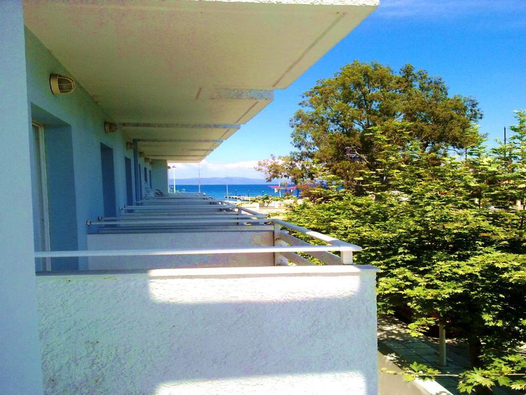 Ειδική Προσφορά - Τρίκλινο Δωμάτιο