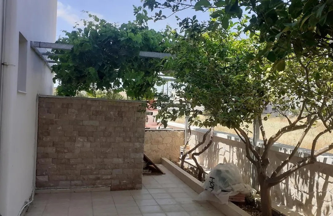 Iliana.Apartments-1