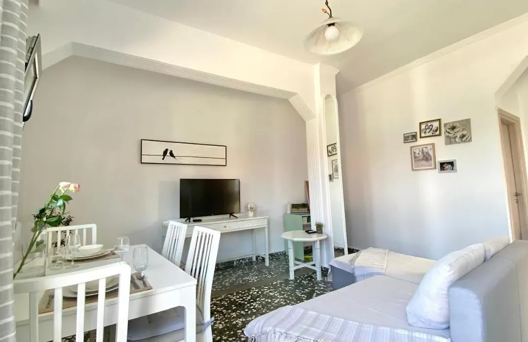 Ammos Beachfront Apartment!-1