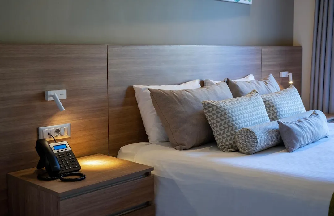 E-Geo Easy Living Resort-1