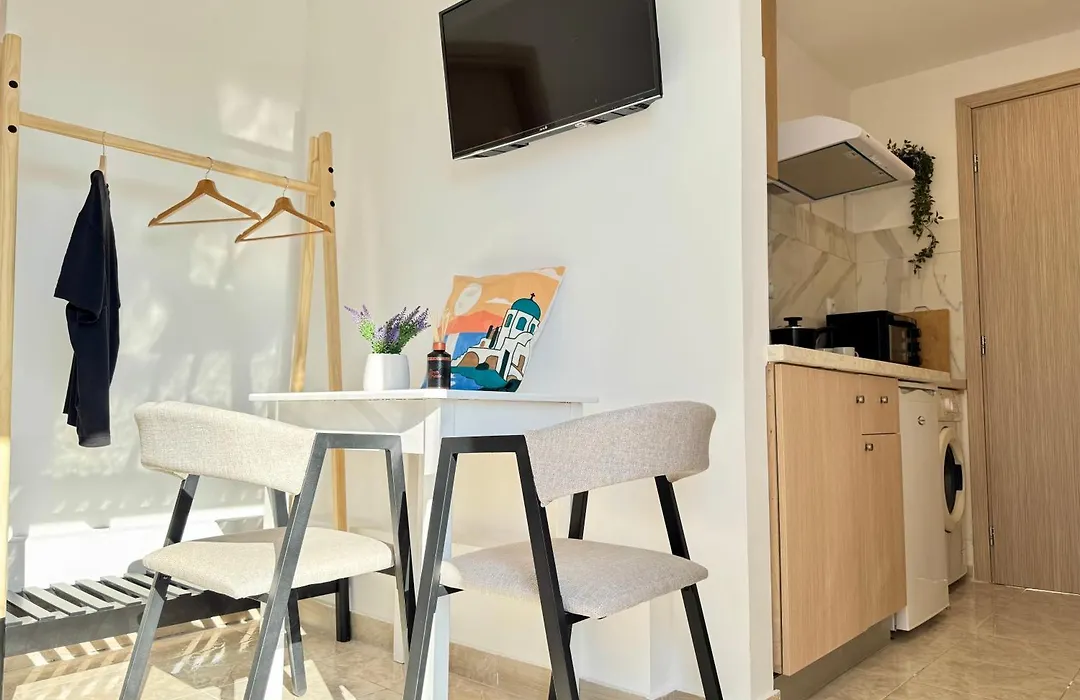 Romantic Penthouse, With Nice View, Kos Town - El Greco Apartments No 13-1