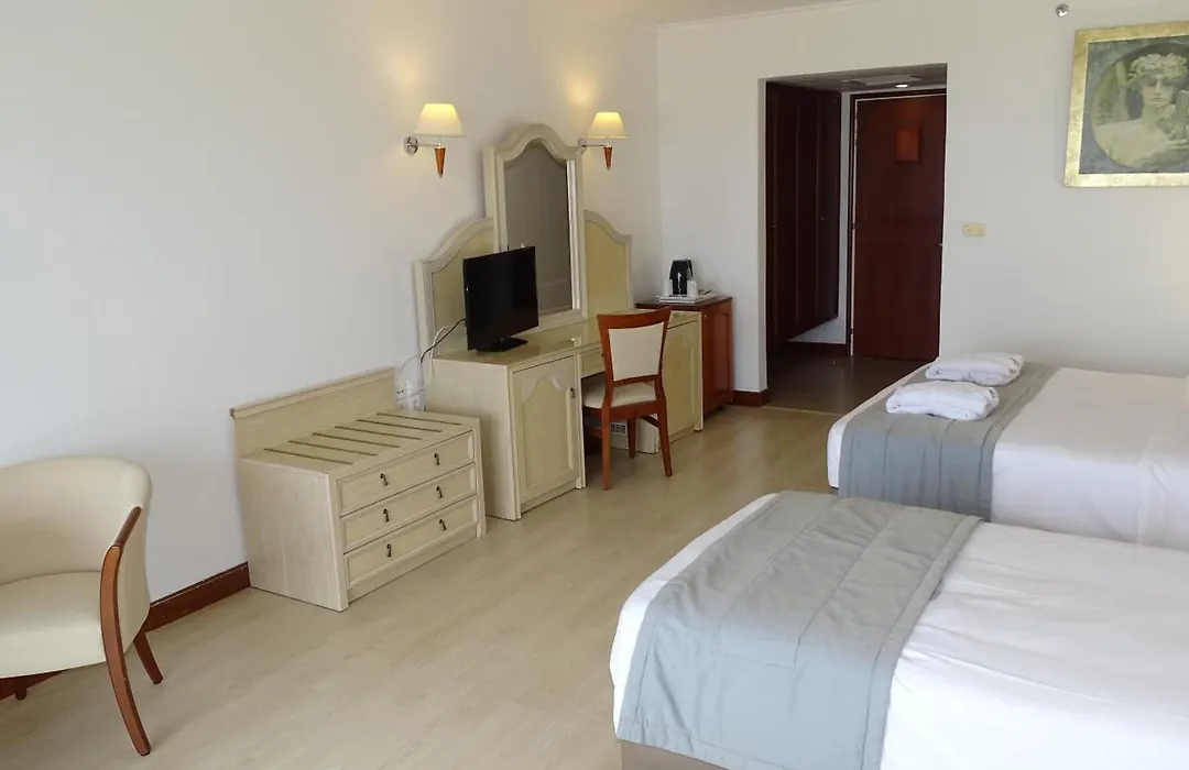 Kipriotis Panorama Hotel & Suites By Anayia All Inclusive Resorts-1