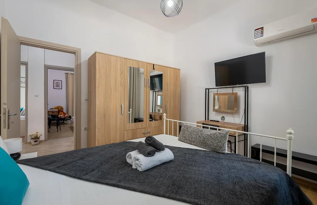 Spacious And Bright Kos Home-1