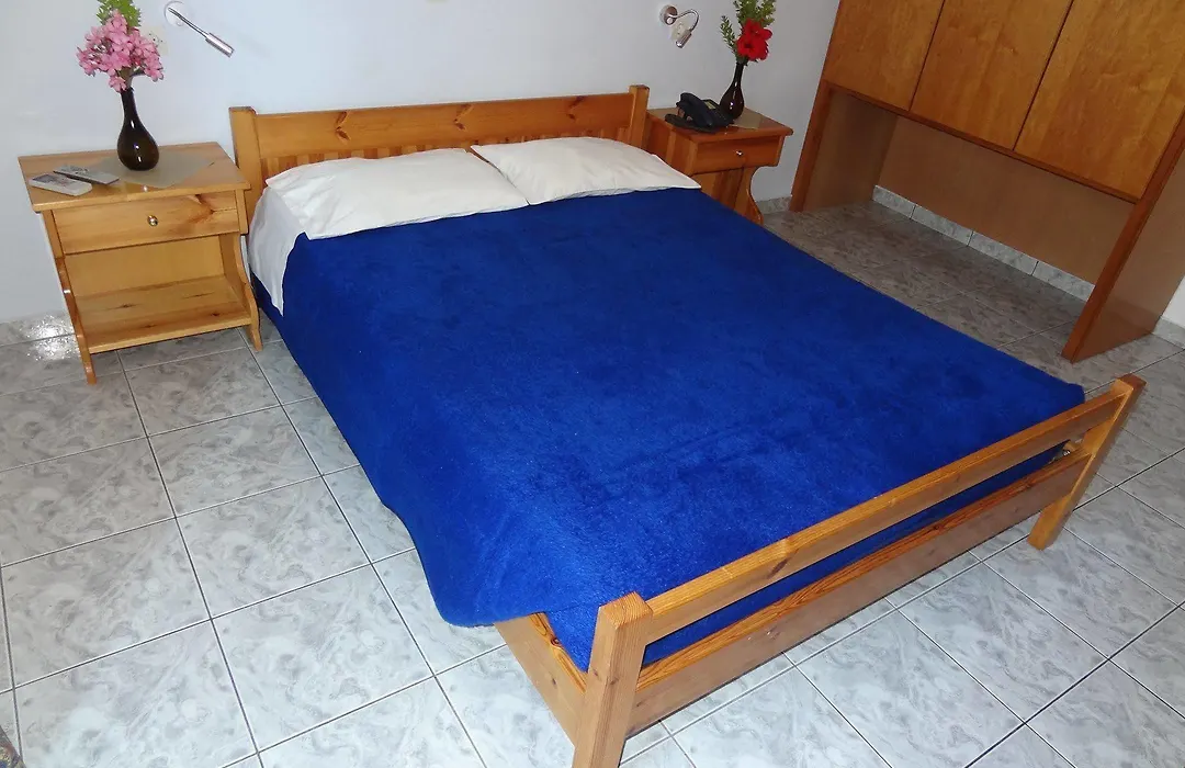 Michalis Studios & Apartments-1