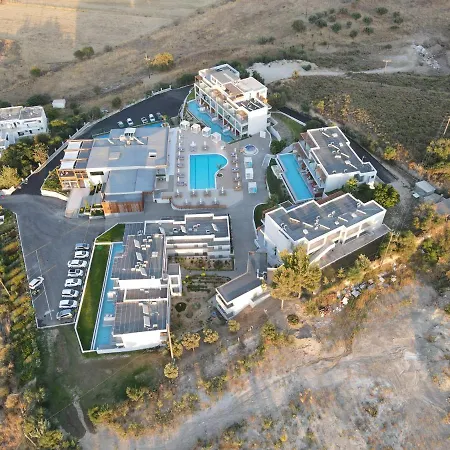 Harmony Crest Resort & Spa Adults Only-3