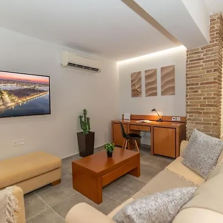 Camara Apartment-3