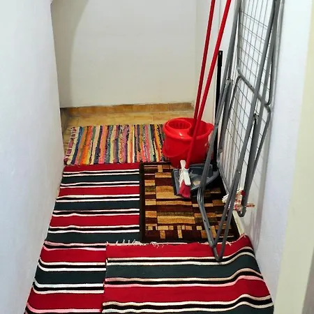 Funky Nest - A Cozy Apartment In Zipari-3
