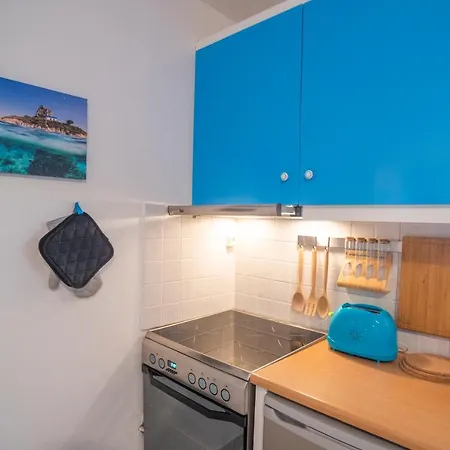 The Cool Underground Studio Apartment Kos-2
