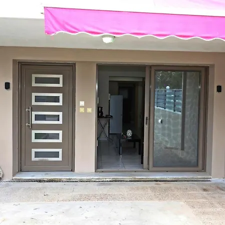 Apartment Di Rena , Near The Sea-2