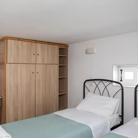 Melina Seafront Loft-3