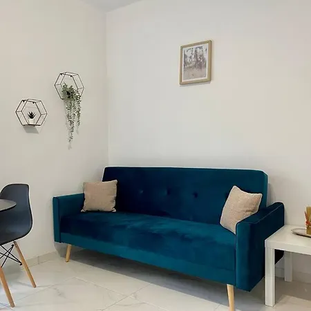 Cozy Apartment In Town, Close To The Sea - El Greco Apartments No 11-3
