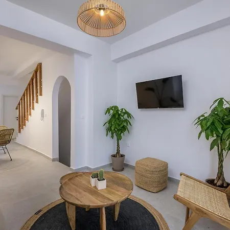 Suites 33-3