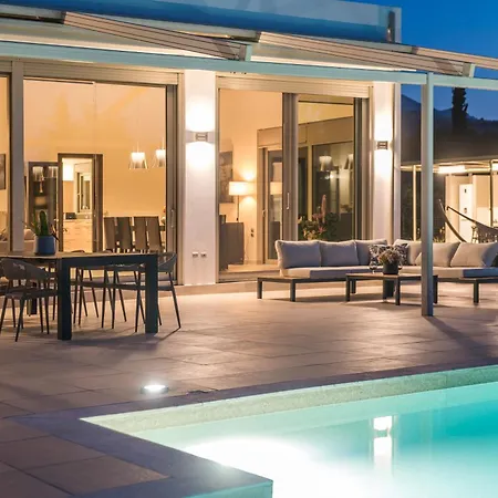 Phillyrea Luxury Villas-3