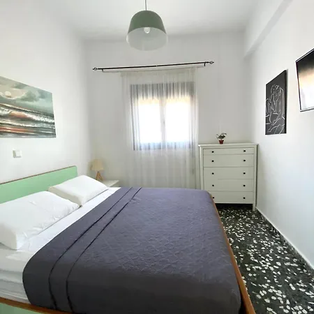 Ammos Beachfront Apartment!-2