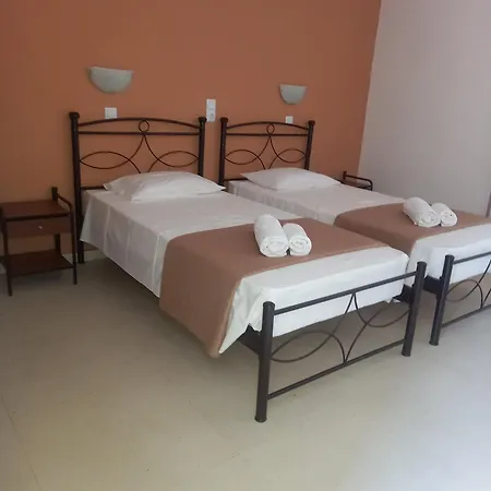 Manolis Studios-2