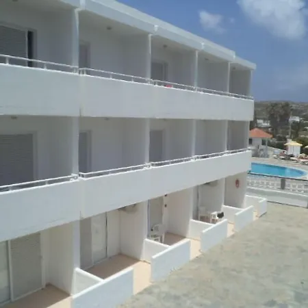 _Kamari Bay Hotel-2