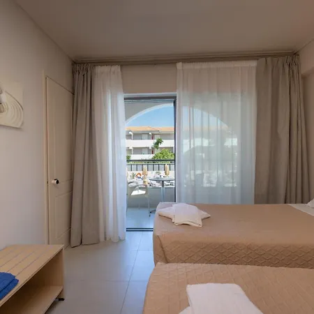 Roseland Hotel-2