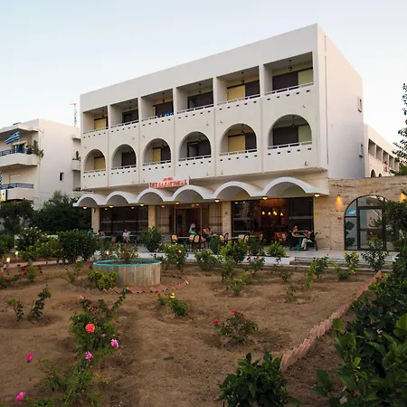 International Hotel-3