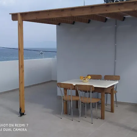 Fotakis Home - Comfortable Newbuilt 2 Bedroom Home, 20 Meters From The Sea-2