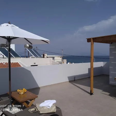 Fotakis Home - Comfortable Newbuilt 2 Bedroom Home, 20 Meters From The Sea-3