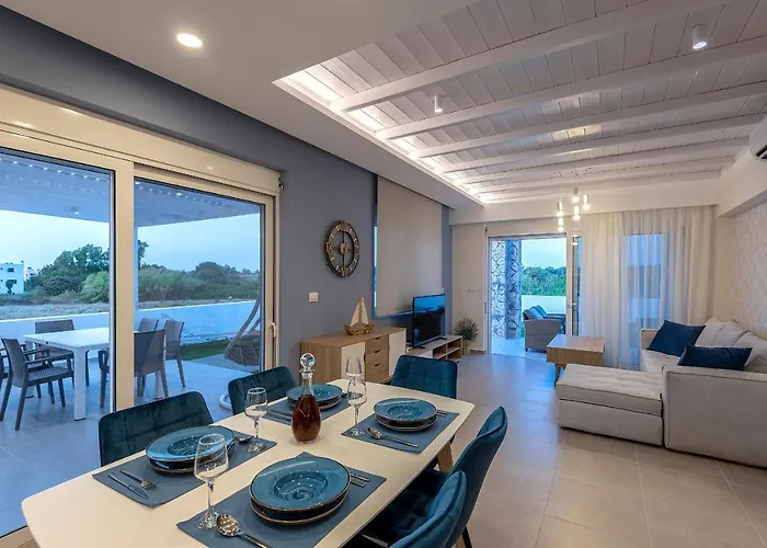 Tamaris Villa With Heated Pool Mastichari 