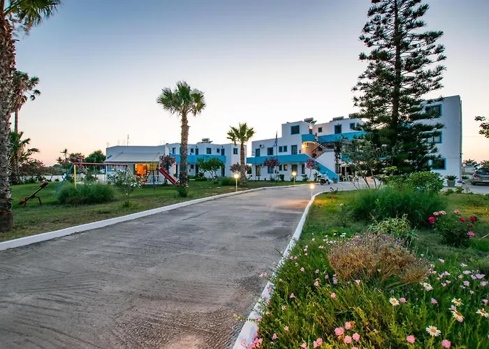 Anthia Apartments Marmari 