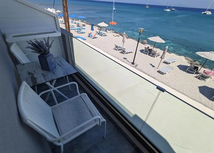 Pillbox Seafront Studios And Apartments Kardamena 