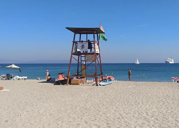 Bright & Comfy Apartments Near The Beach Kos acceptant les animaux