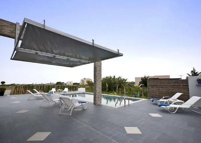 Villa Tigaki Luxury Villa