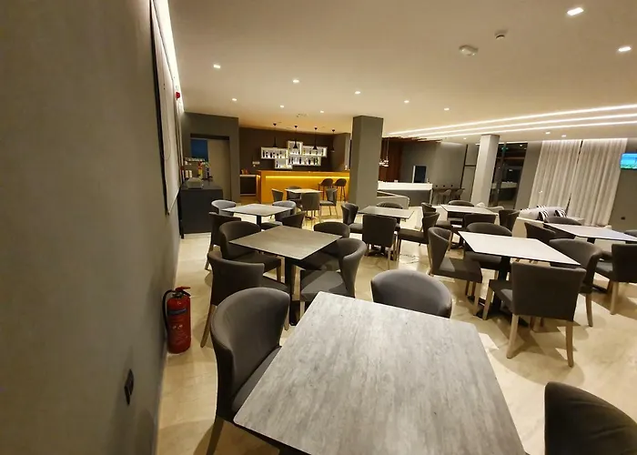 Iris Hotel Psalidi 