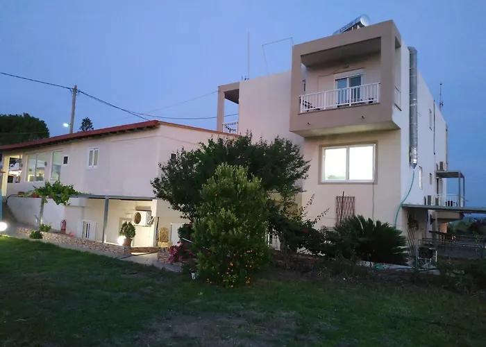 Savvas Studios Kéfalos